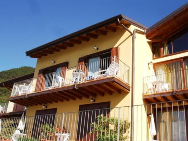 Residence Mirena - Rebomaholidays ติญญาเล ภายนอก รูปภาพ